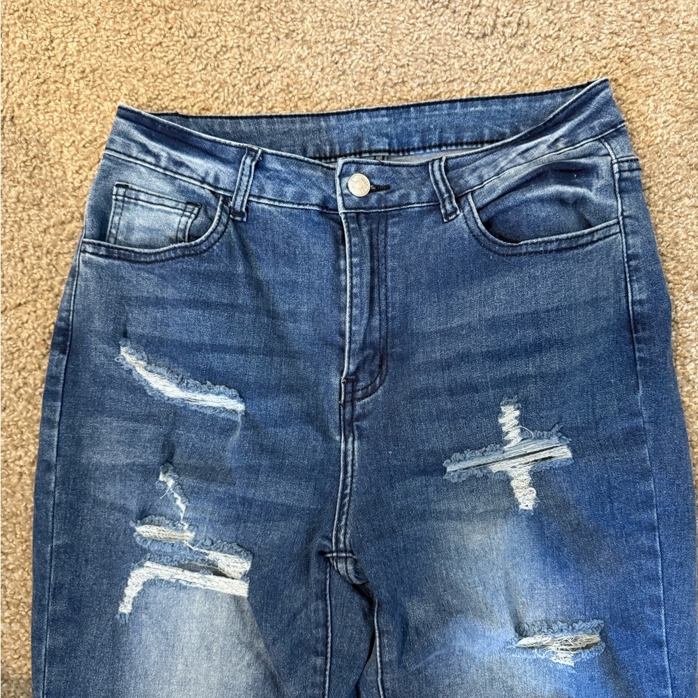 Vipones distressed jeans. Size 10. - Picture 2 of 4